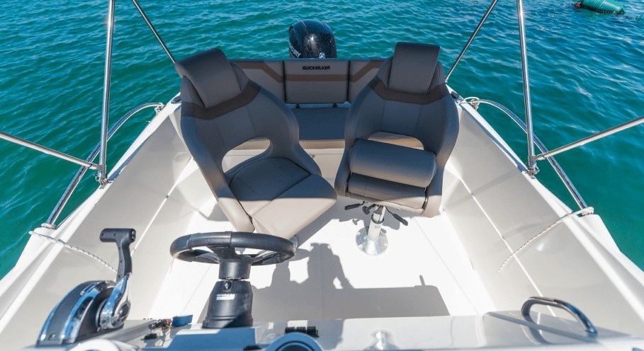 Quicksilver Activ 605 Open | 23