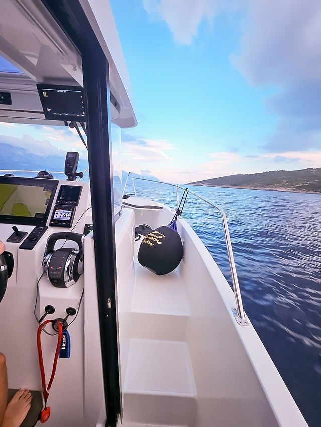 Beneteau Barracuda 8 | Whisper