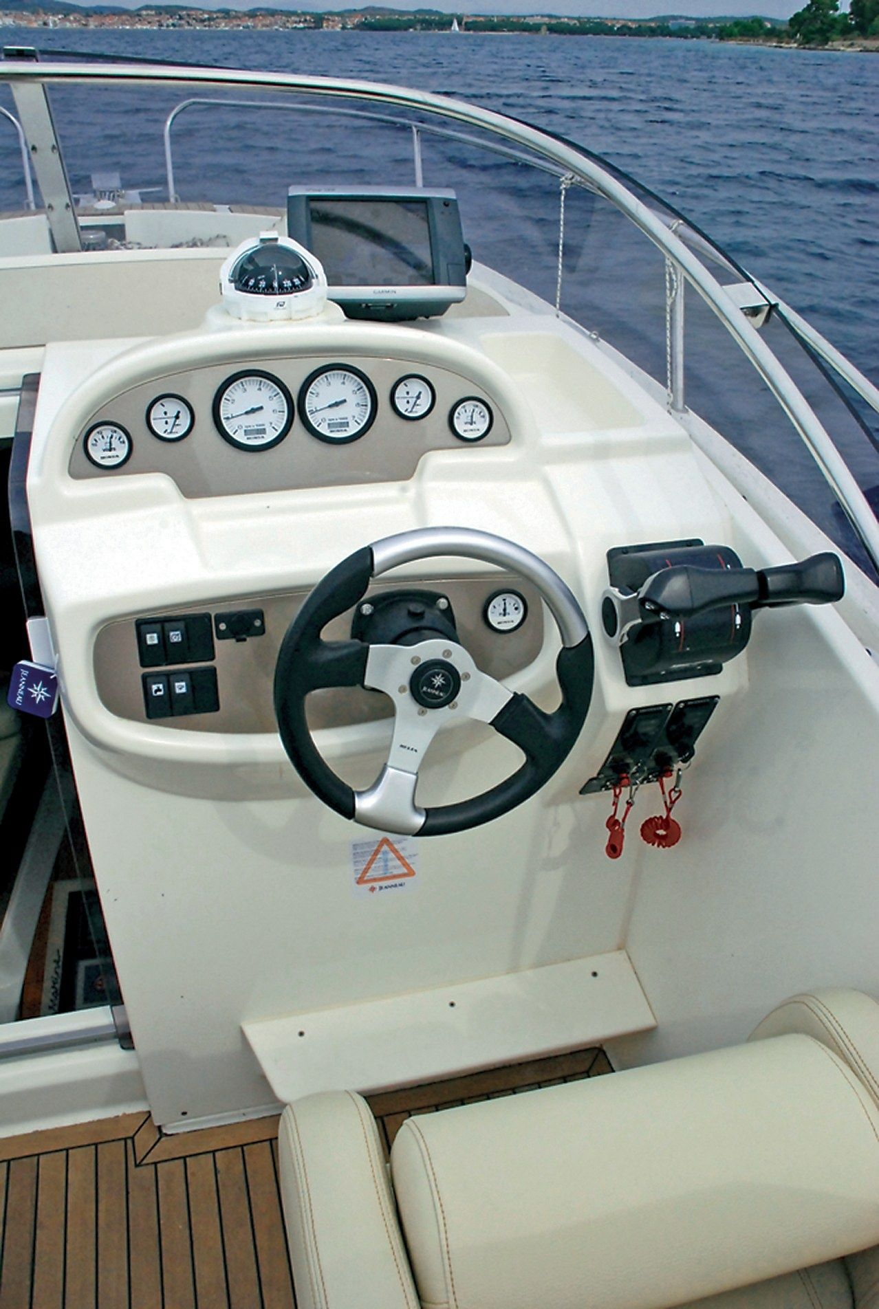 Jeanneau Cap Camarat 755 | 09