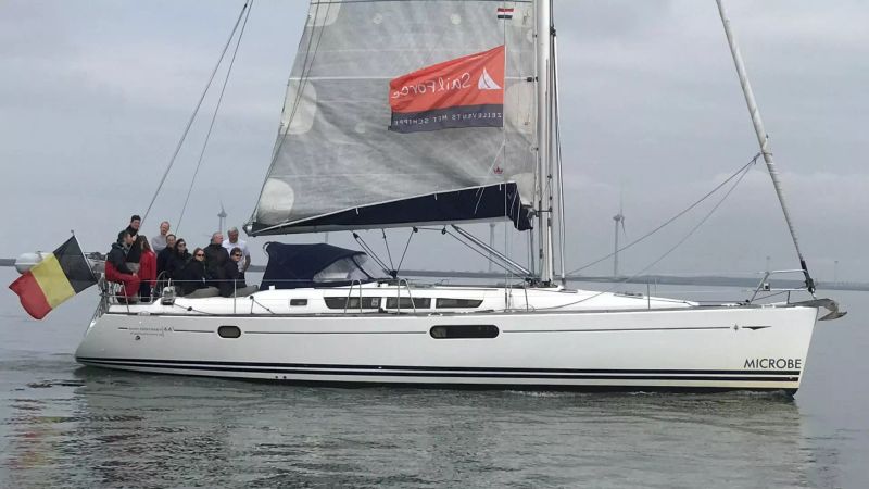 Jeanneau Sun Odyssey 44i | Microbe