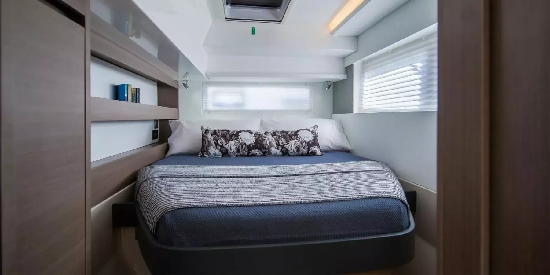 Leopard 42 | Moorings 24