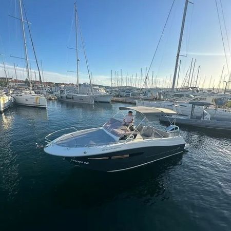 Atlantic Marine 690 | 22