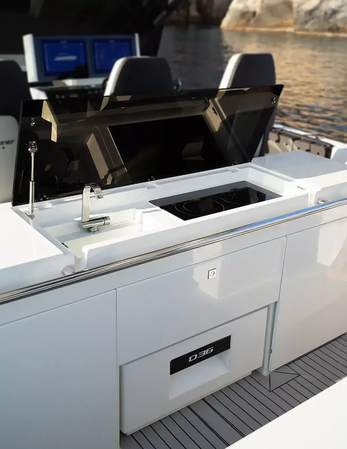 De Antonio 36 | Beluga