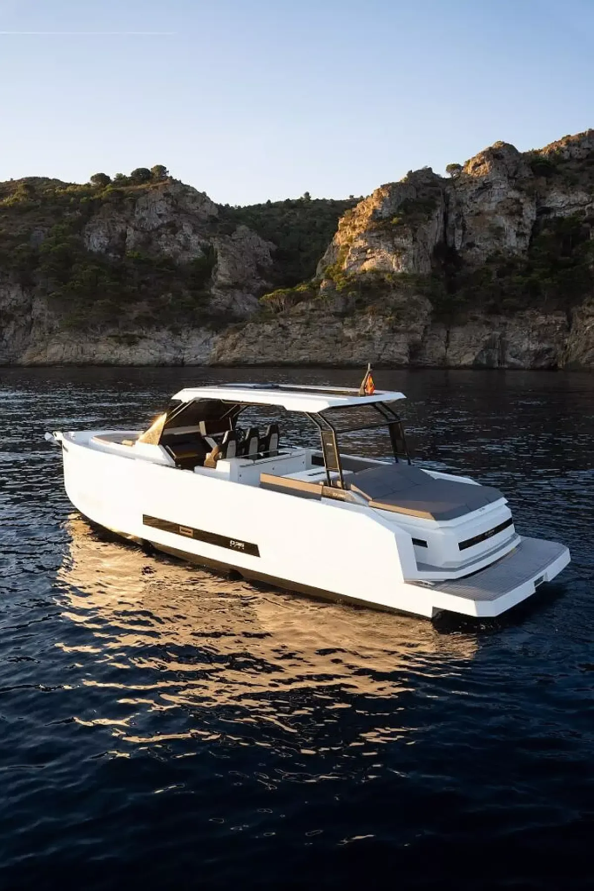 De Antonio 36 | Beluga