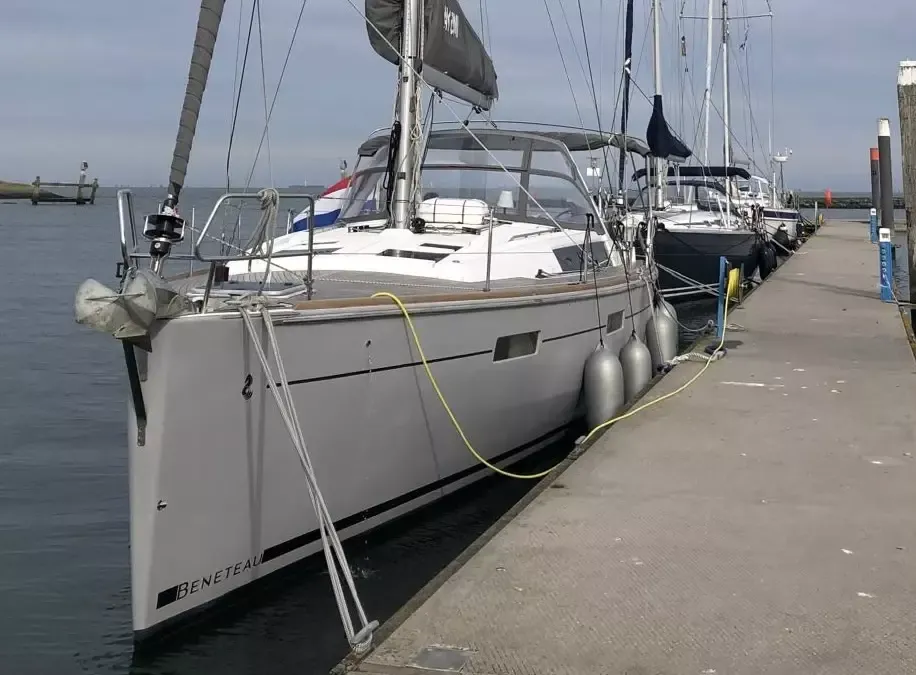 Beneteau Oceanis 45 | Ayumi