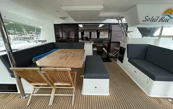 Fountaine Pajot Saba 50 | Soleil Rae