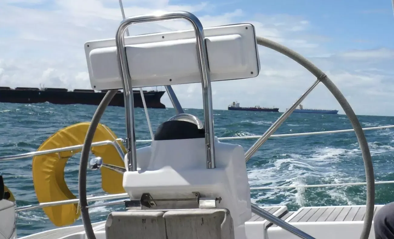 Wauquiez Pilot Saloon 40 | Ithaka