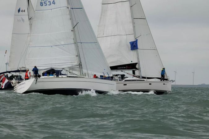 Wauquiez Pilot Saloon 40 | Ithaka