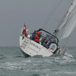 Wauquiez Pilot Saloon 40 | Ithaka