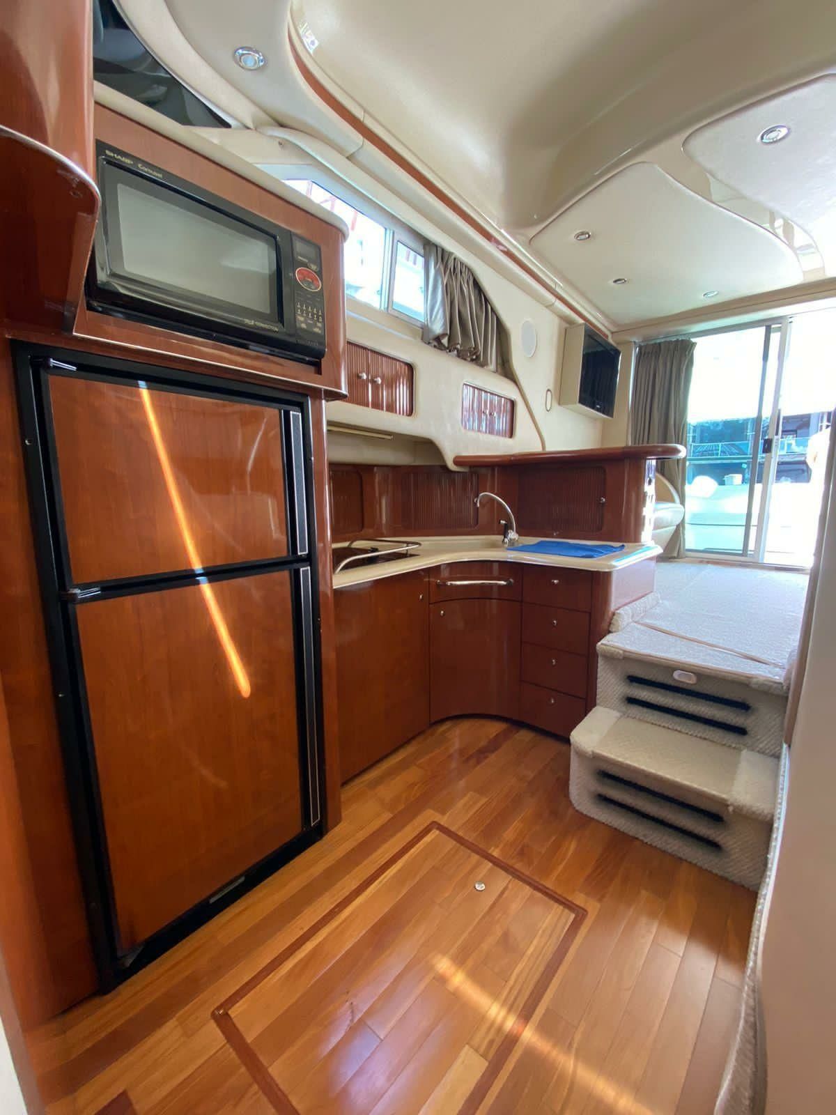 Sea Ray 42 | Maximus 42