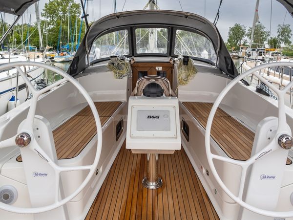 Bavaria Cruiser 37 | Portofino