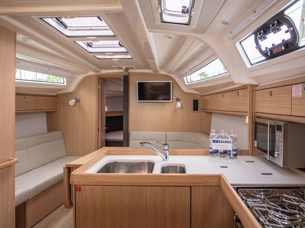 Bavaria Cruiser 37 | Portofino