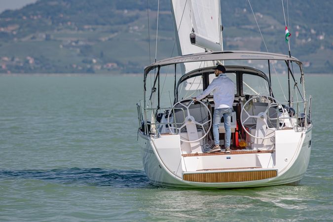 Bavaria Cruiser 37 | Como