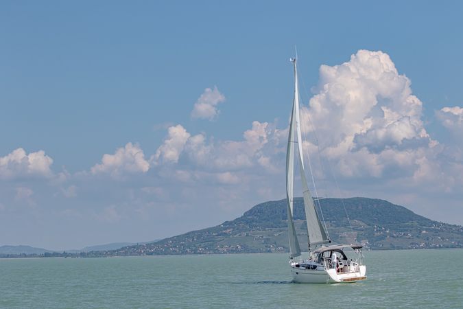 Bavaria Cruiser 37 | Como