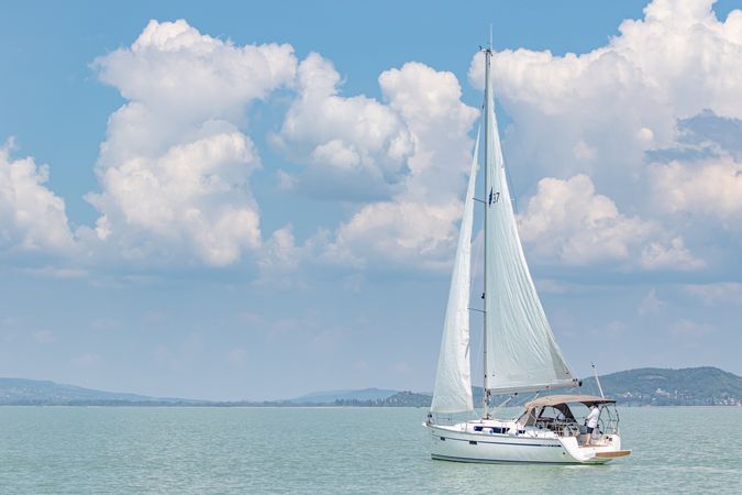 Bavaria Cruiser 37 | Skyfall