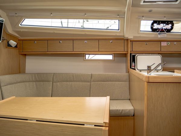 Bavaria Cruiser 37 | Amalfi