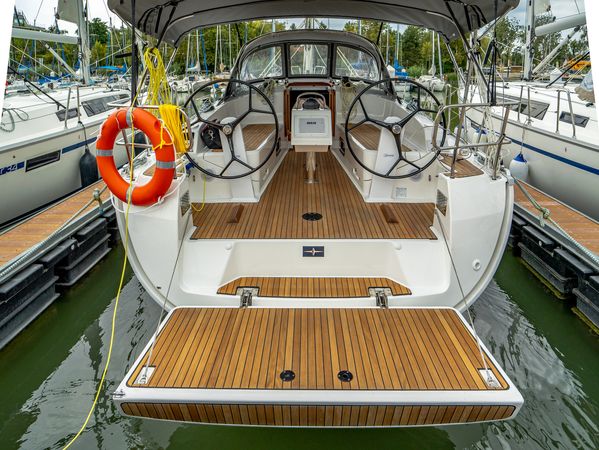 Bavaria Cruiser 37 | Amalfi