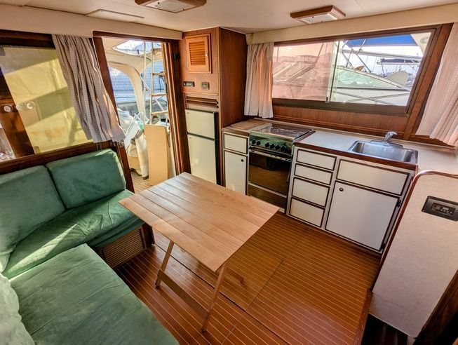 Hatteras 36 | Miss Sherrye