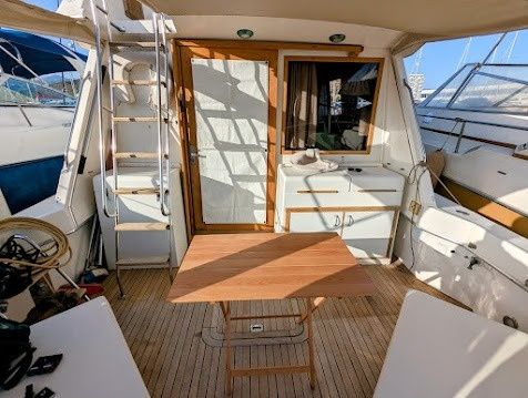 Hatteras 36 | Miss Sherrye
