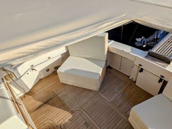 Hatteras 36 | Miss Sherrye