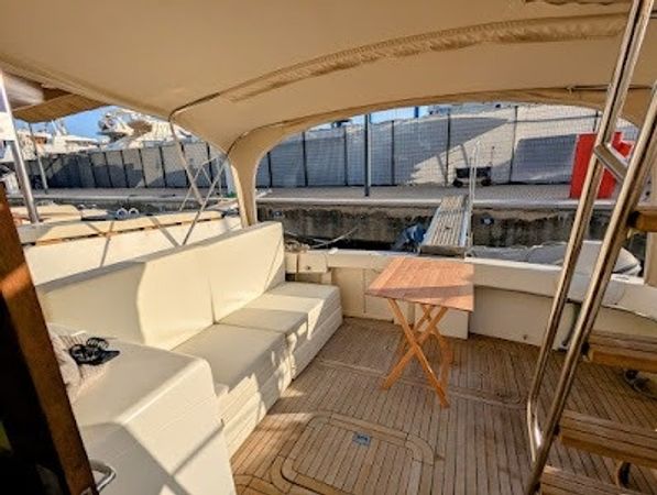 Hatteras 36 | Miss Sherrye