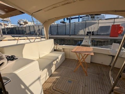 Hatteras 36 | Miss Sherrye