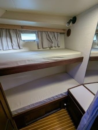 Hatteras 36 | Miss Sherrye