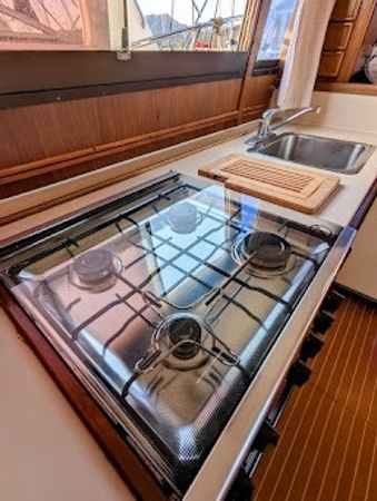 Hatteras 36 | Miss Sherrye