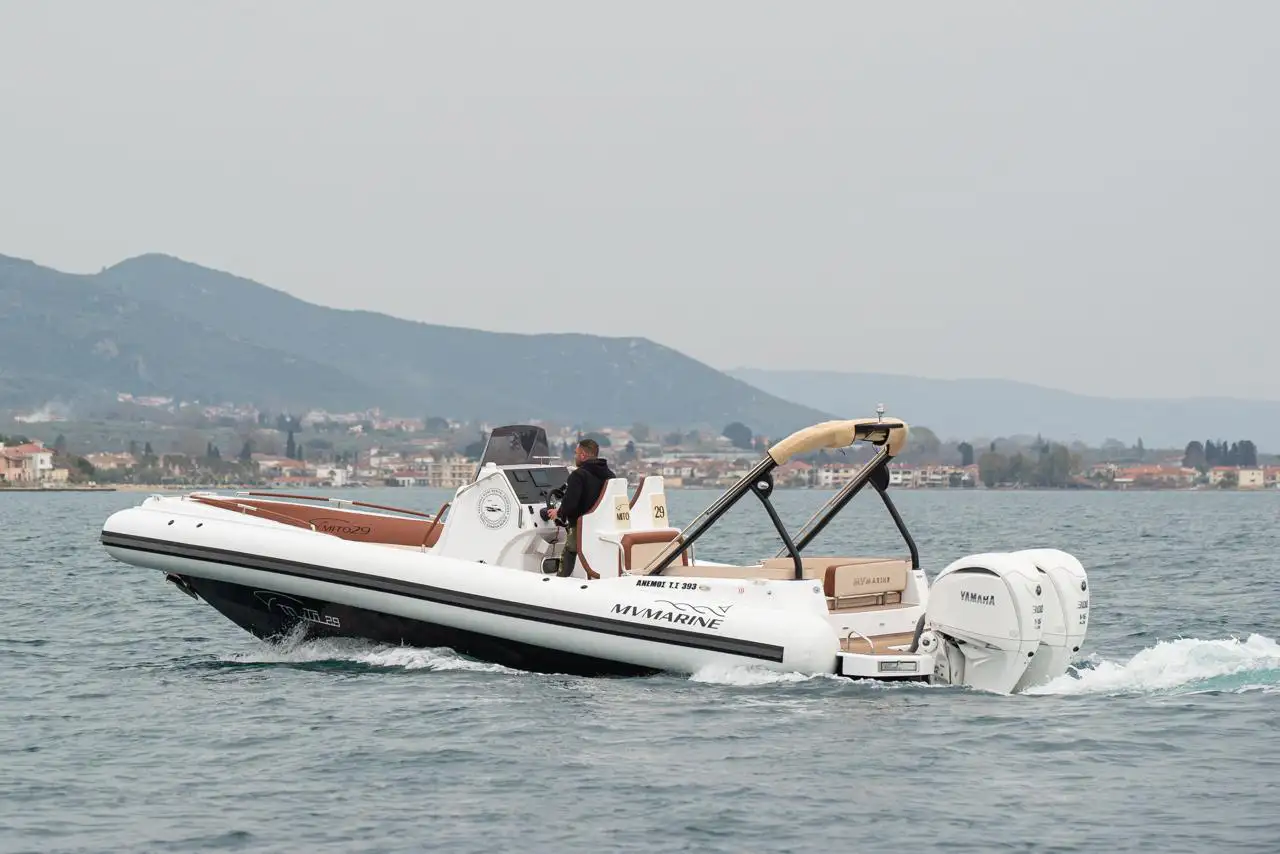 MV Marine 29 | Anemos