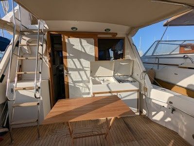 Hatteras 36 | Miss Sherrye