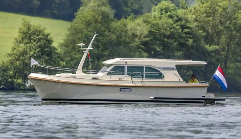 Linssen GS 30.0 Sedan | Amy