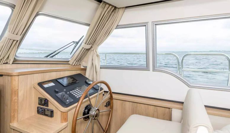 Linssen GS 30.0 Sedan | Amy