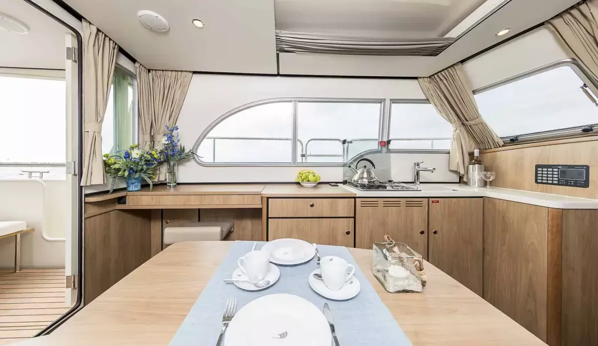 Linssen GS 30.0 Sedan | Amy