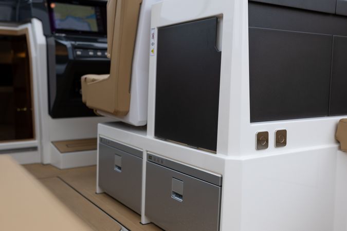 X-Yachts X Power 33 | 22