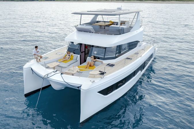 Aventura 56 | Tropically Impaired