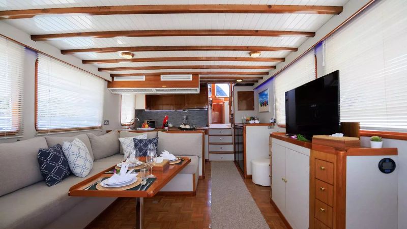 Defever 49 | Sea Princess