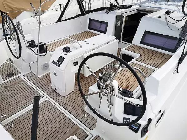 Jeanneau Sun Odyssey 440 | Aquilante