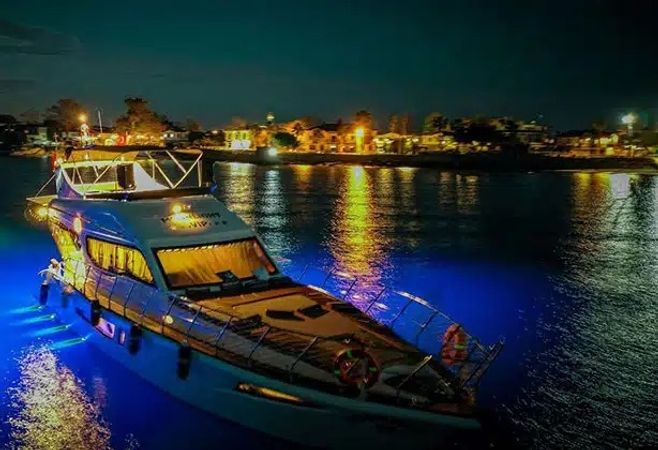 Custom Built 46 | Moonlight VIP