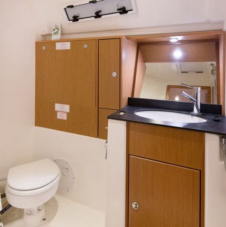 Bavaria Cruiser 40S | Blue Magic