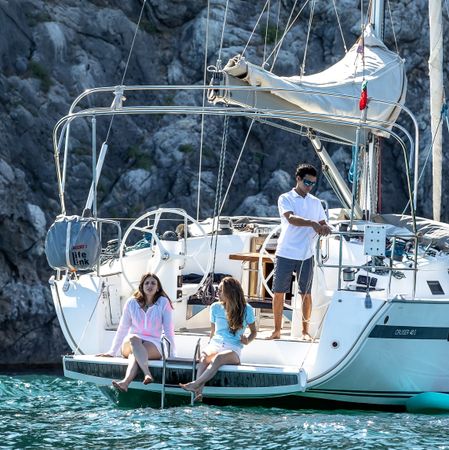 Bavaria Cruiser 40S | Blue Magic