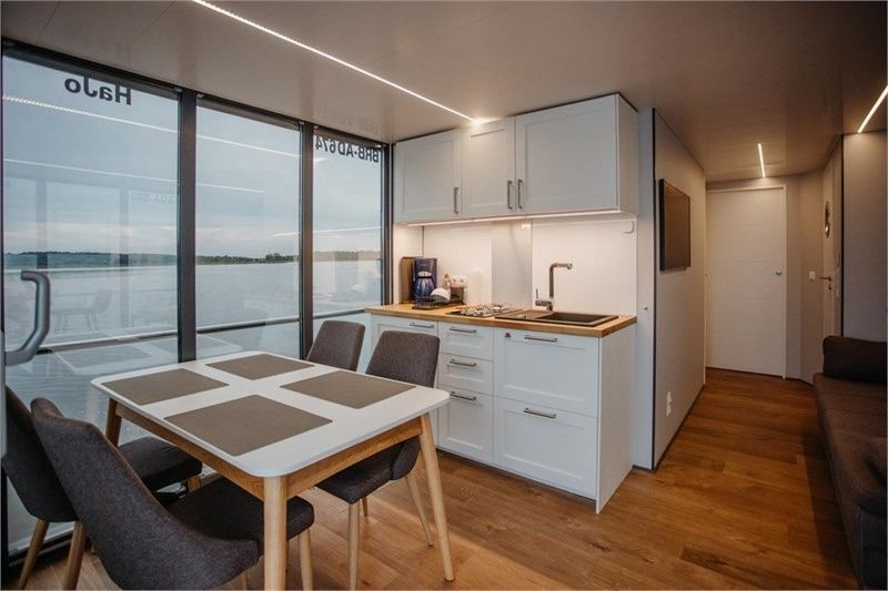 La Mare Apart LL | HaJo