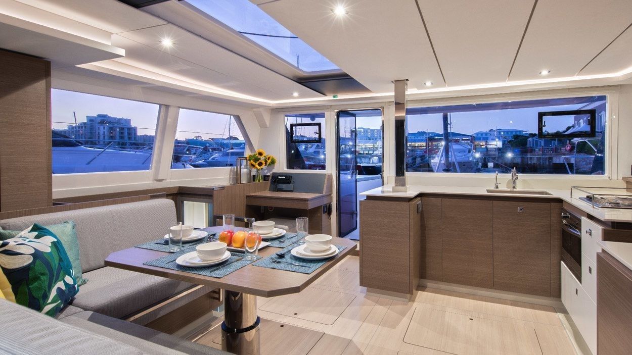 Leopard 42 | Sunsail 22
