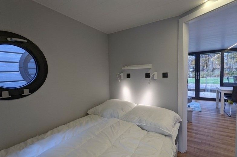 La Mare Apart L | Dragonfly