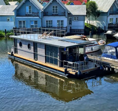 La Mare Apart EL | Hele