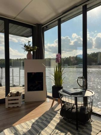 La Mare Apart EL | Hele