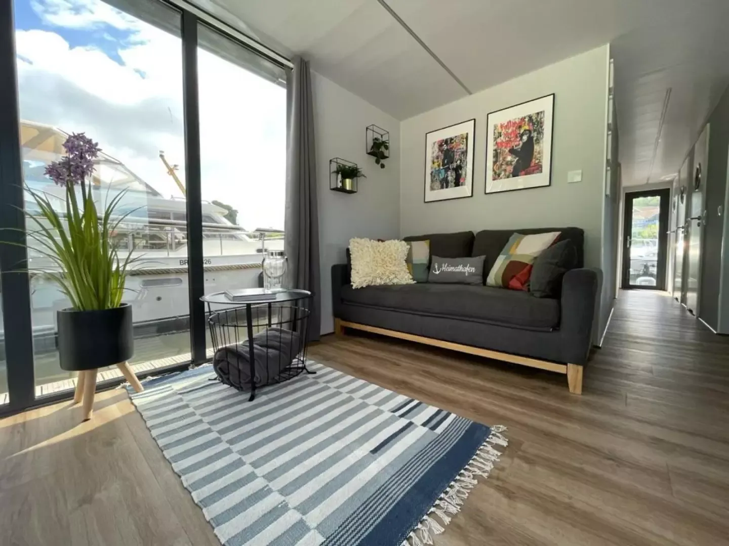 La Mare Apart EL | Hele