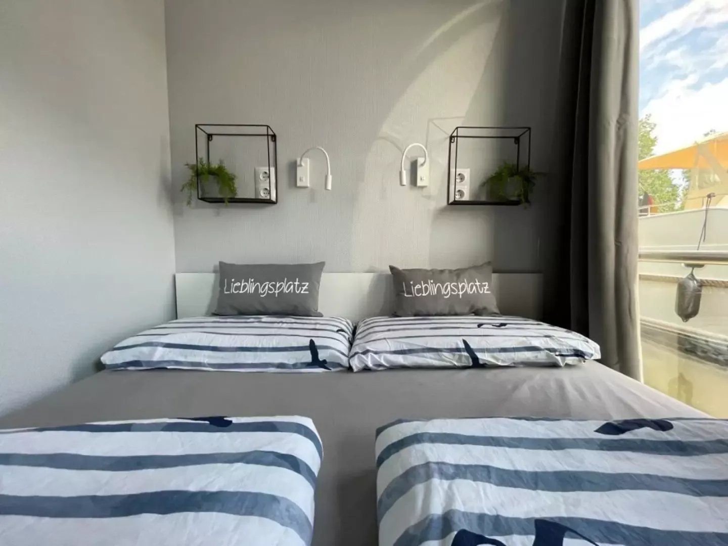 La Mare Apart EL | Hele