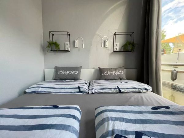 La Mare Apart EL | Hele