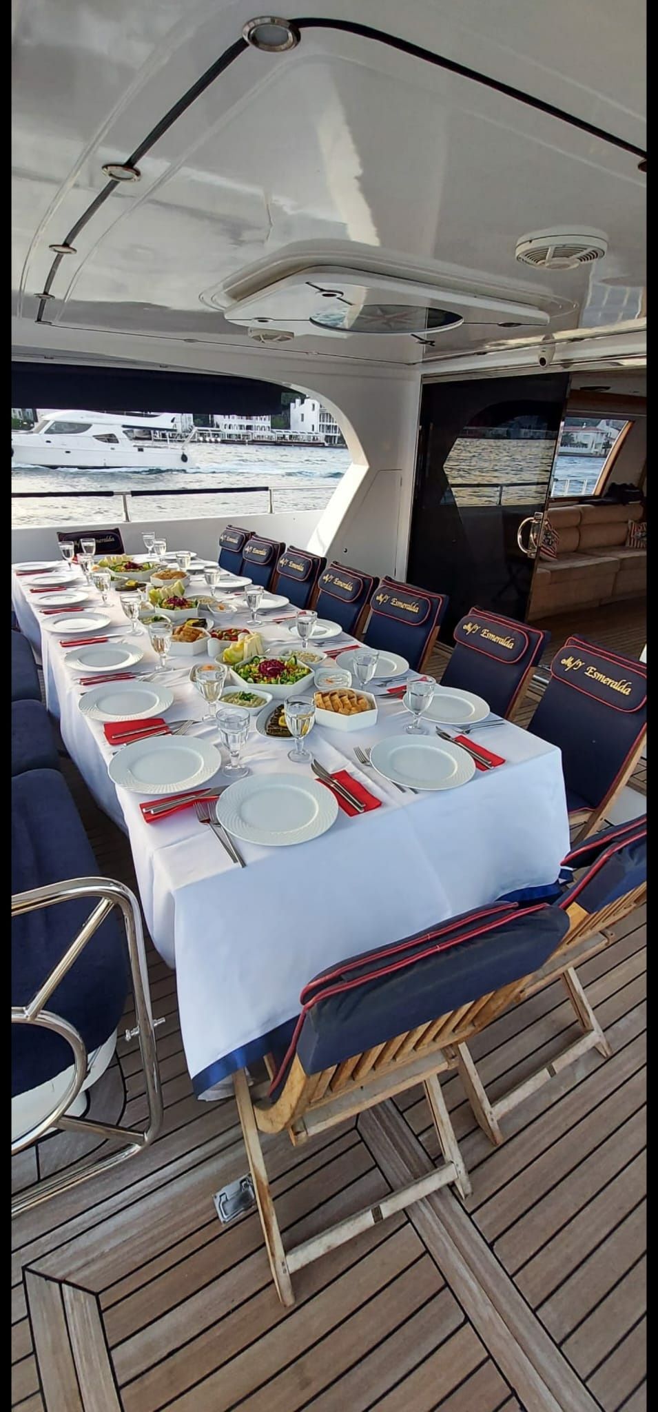 Custom Built 68 | Esmeralda