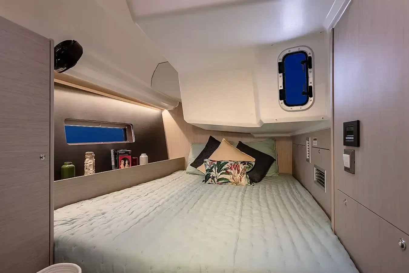 Beneteau Oceanis 40.1 | Sunsail 22